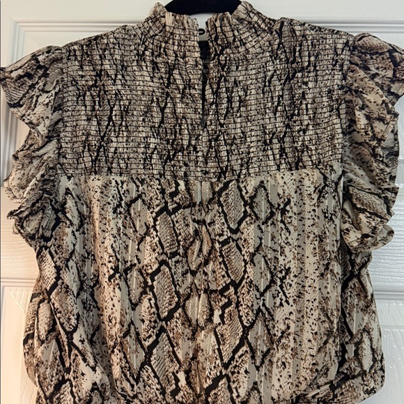 Snake Print Ruffle Sleeve Dress - Picture 4 of 4